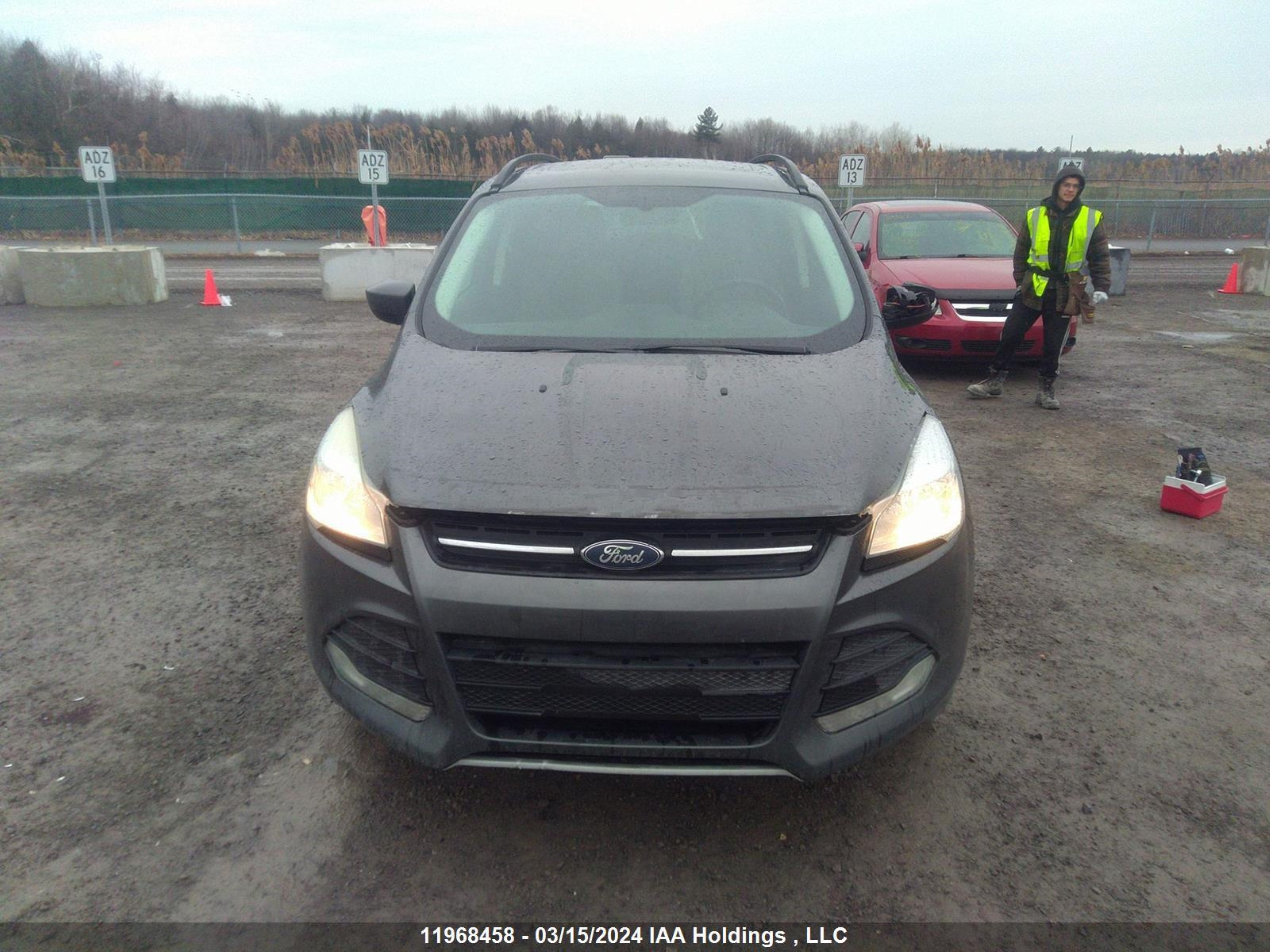 Photo 11 VIN: 1FMCU0GX8GUB76975 - FORD ESCAPE 