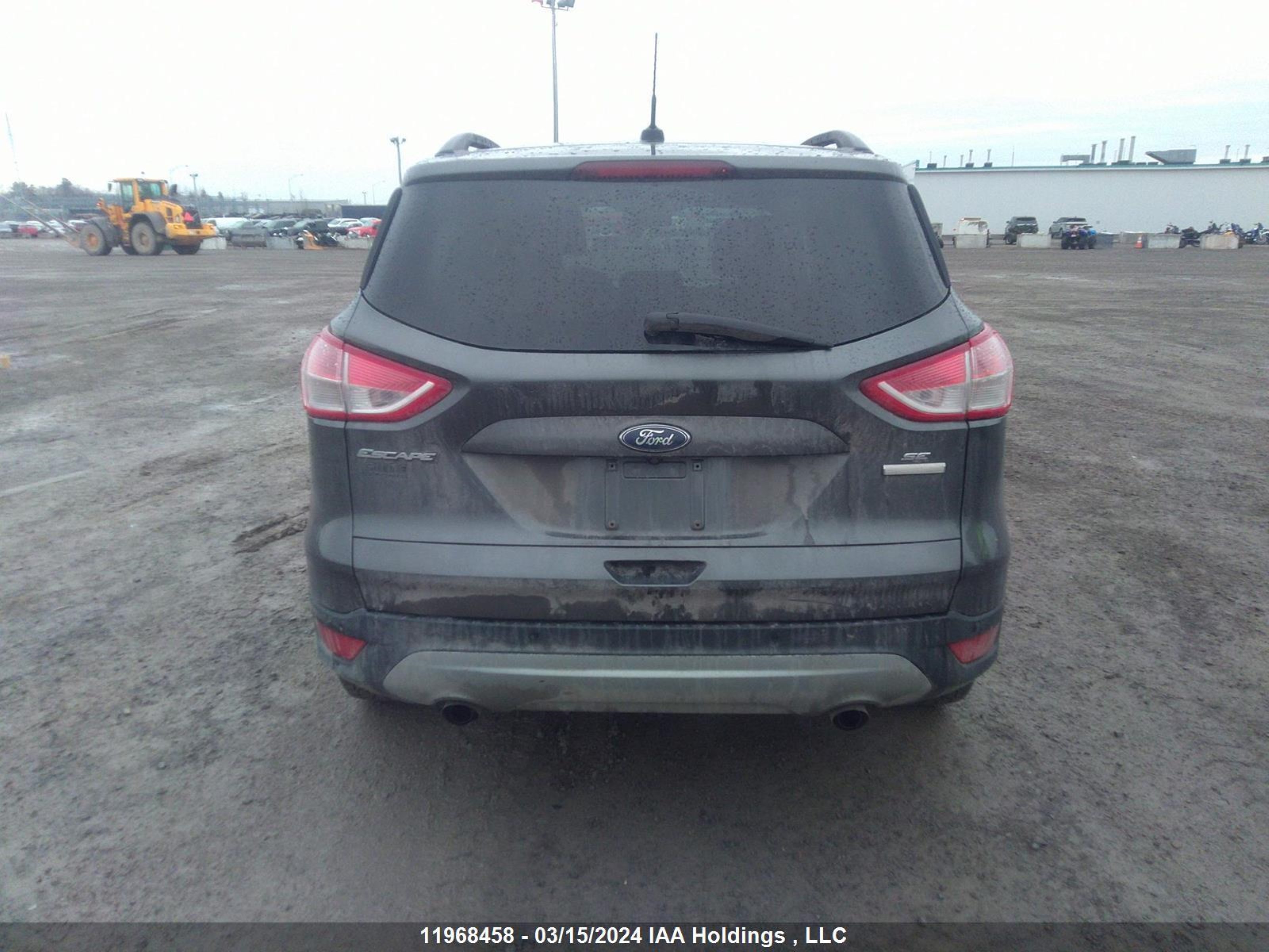 Photo 15 VIN: 1FMCU0GX8GUB76975 - FORD ESCAPE 