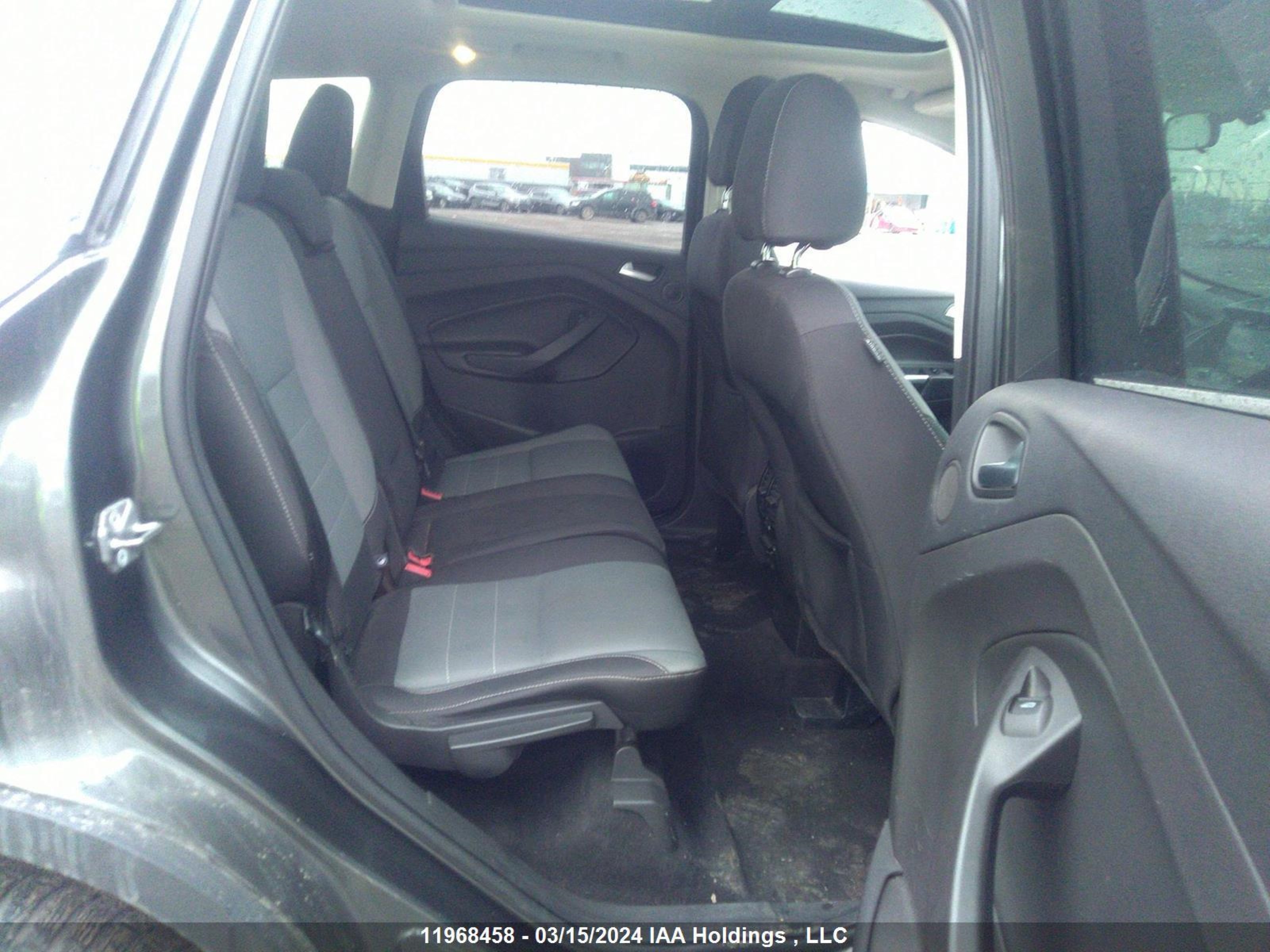 Photo 7 VIN: 1FMCU0GX8GUB76975 - FORD ESCAPE 