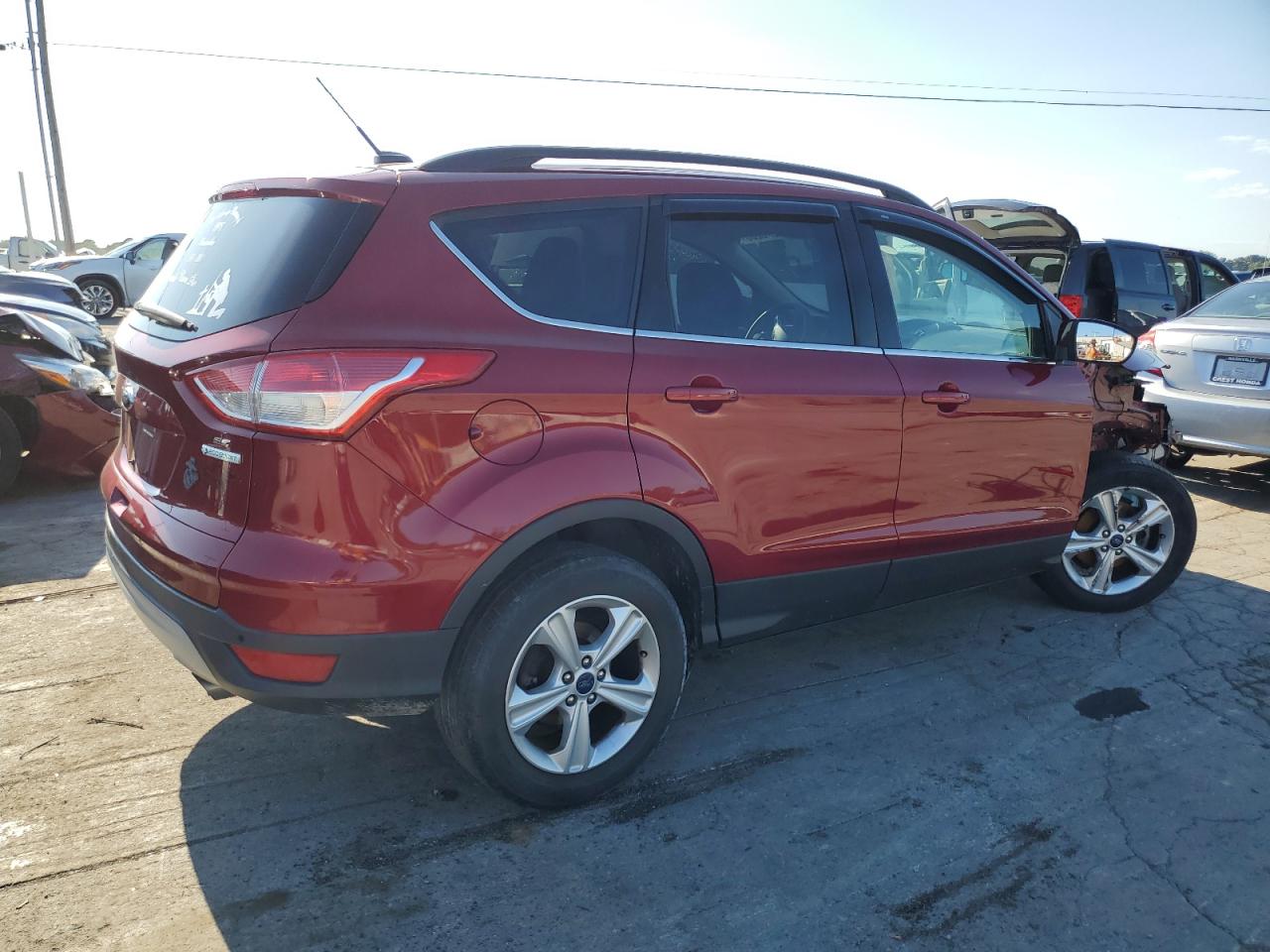 Photo 2 VIN: 1FMCU0GX8GUC87512 - FORD ESCAPE 