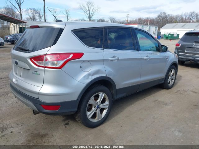 Photo 3 VIN: 1FMCU0GX9DUB45827 - FORD ESCAPE 