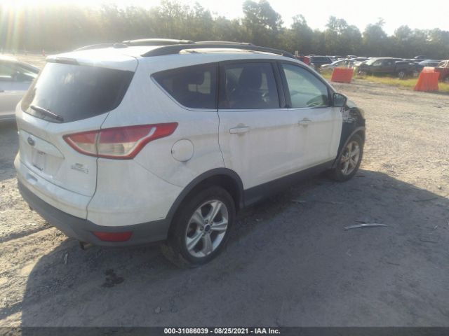 Photo 3 VIN: 1FMCU0GX9DUD24935 - FORD ESCAPE 