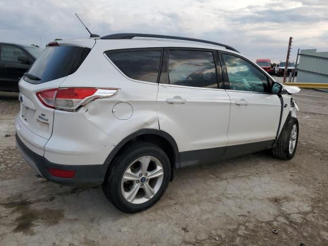 Photo 2 VIN: 1FMCU0GX9EUA92631 - FORD ESCAPE SE 