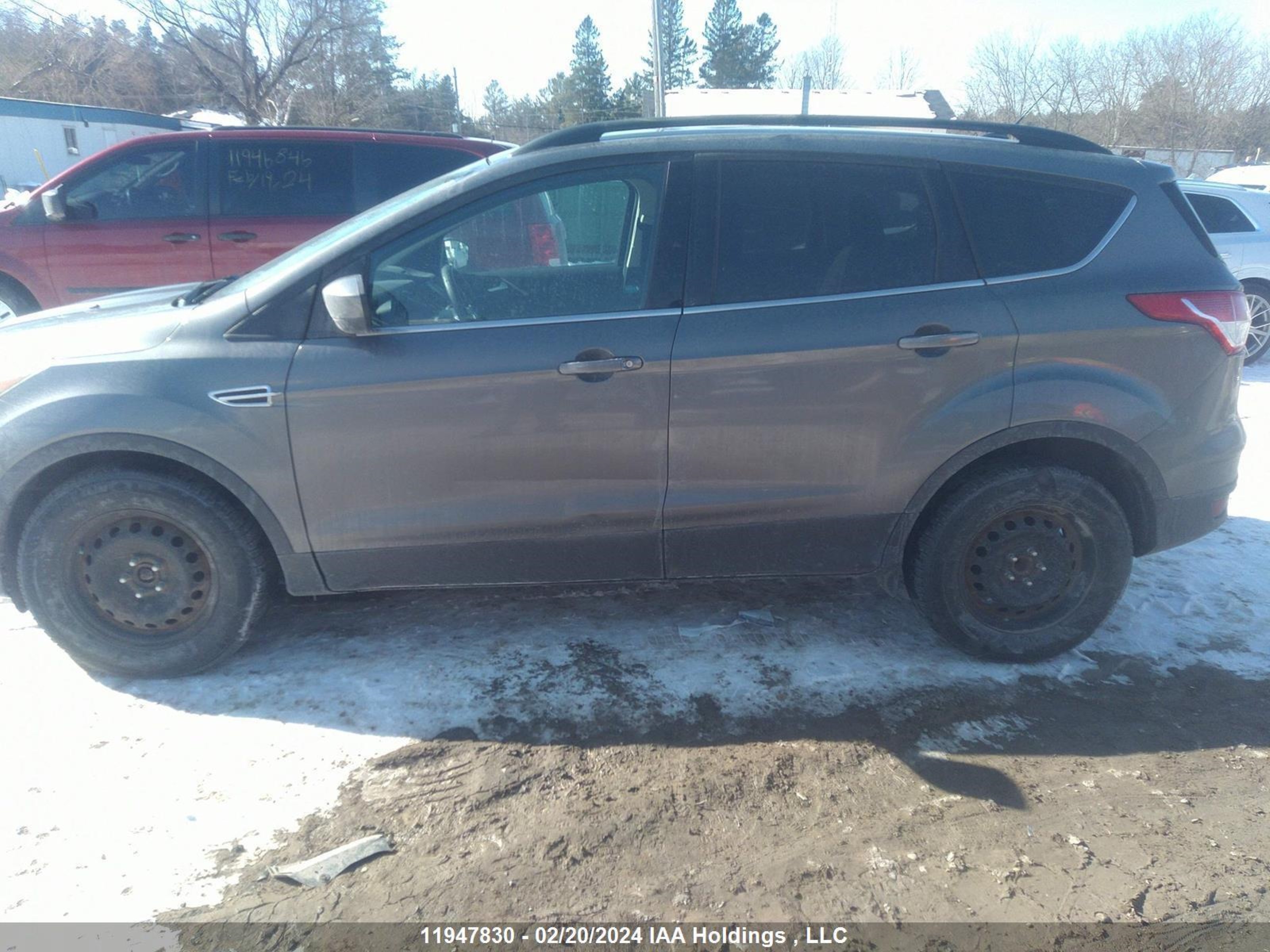 Photo 13 VIN: 1FMCU0GX9EUC25906 - FORD ESCAPE 