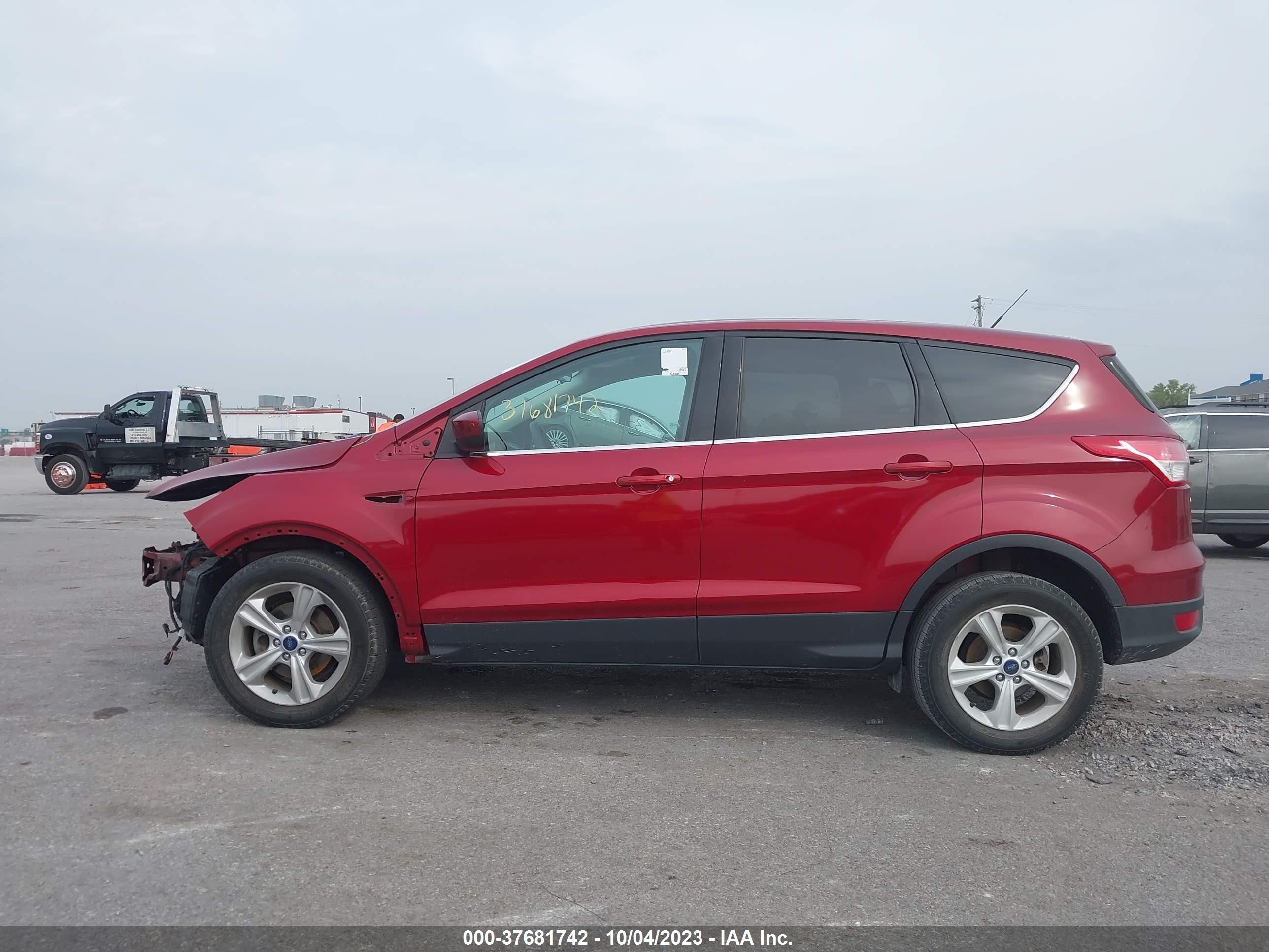 Photo 13 VIN: 1FMCU0GX9EUC36663 - FORD ESCAPE 