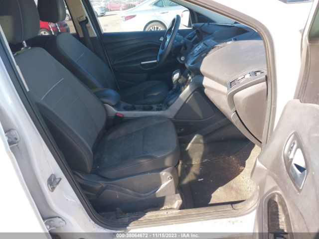 Photo 4 VIN: 1FMCU0GX9EUD79094 - FORD ESCAPE 