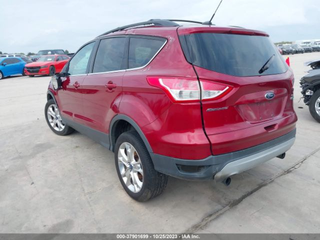 Photo 2 VIN: 1FMCU0GXXDUC61439 - FORD ESCAPE 