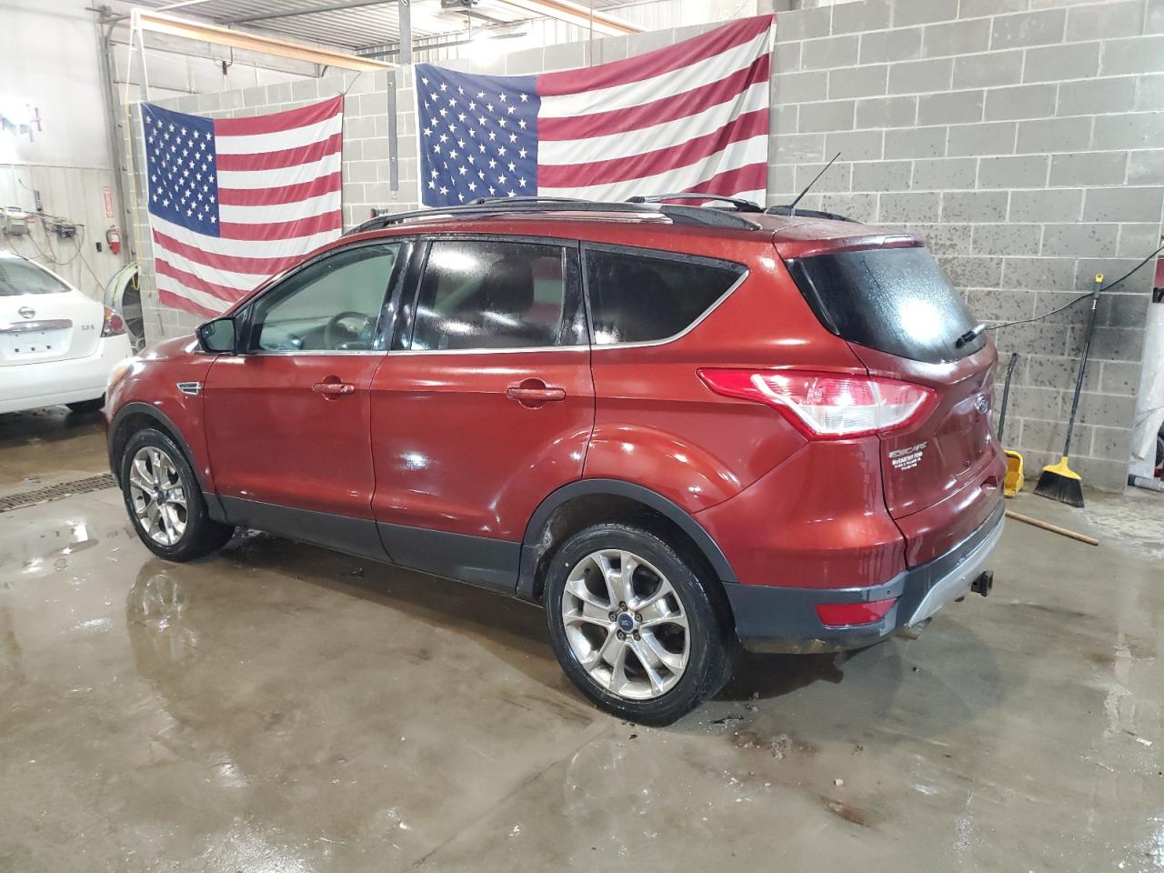 Photo 1 VIN: 1FMCU0GXXEUD92291 - FORD ESCAPE 