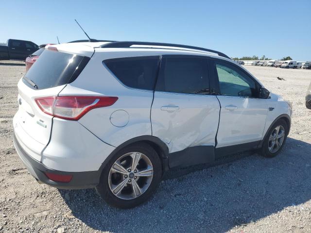 Photo 2 VIN: 1FMCU0GXXFUA87567 - FORD ESCAPE SE 