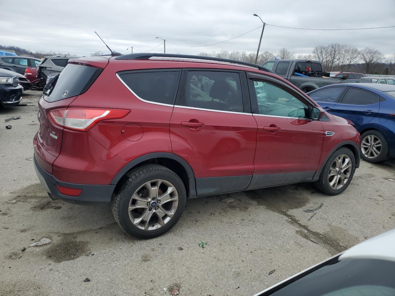 Photo 2 VIN: 1FMCU0GXXFUA99671 - FORD ESCAPE 