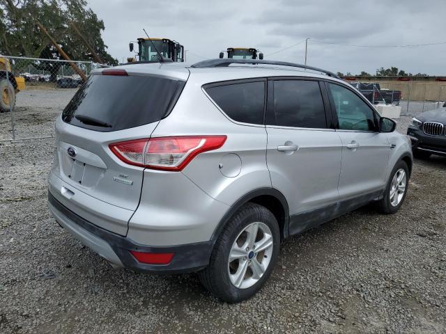 Photo 2 VIN: 1FMCU0GXXFUB15089 - FORD ESCAPE SE 