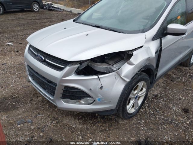 Photo 1 VIN: 1FMCU0GXXGUA28651 - FORD ESCAPE 