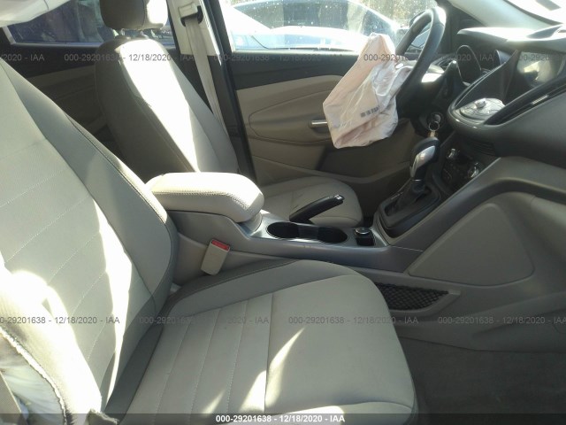 Photo 4 VIN: 1FMCU0GXXGUA91362 - FORD ESCAPE 