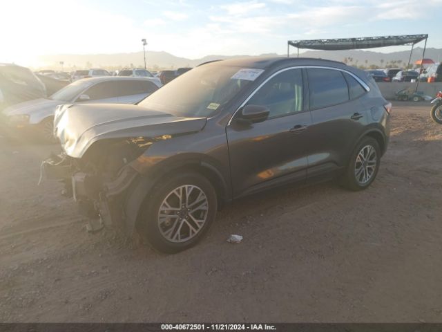 Photo 1 VIN: 1FMCU0H64LUA57563 - FORD ESCAPE 