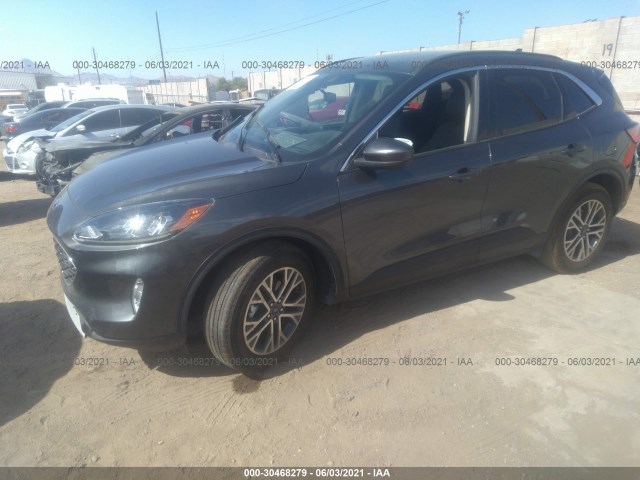 Photo 1 VIN: 1FMCU0H67LUC42724 - FORD ESCAPE 