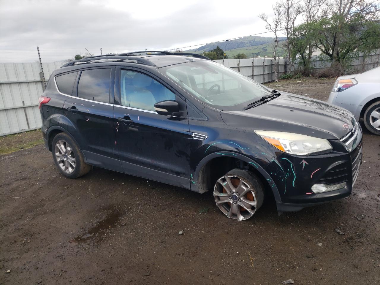 Photo 3 VIN: 1FMCU0H90DUB31816 - FORD ESCAPE 