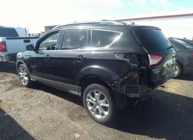 Photo 2 VIN: 1FMCU0H91DUC76024 - FORD ESCAPE 