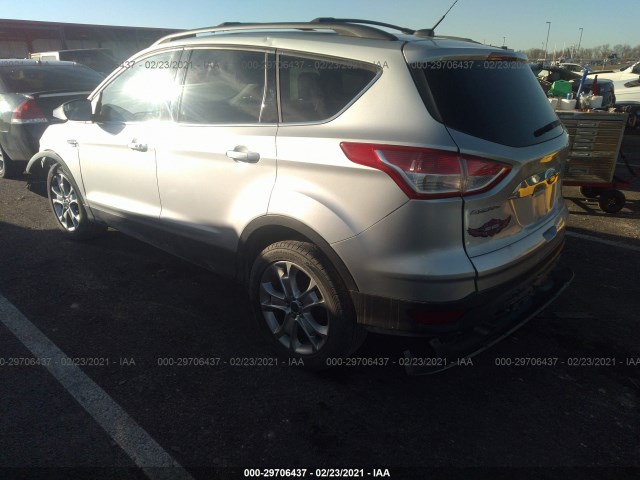 Photo 2 VIN: 1FMCU0H93DUD76724 - FORD ESCAPE 