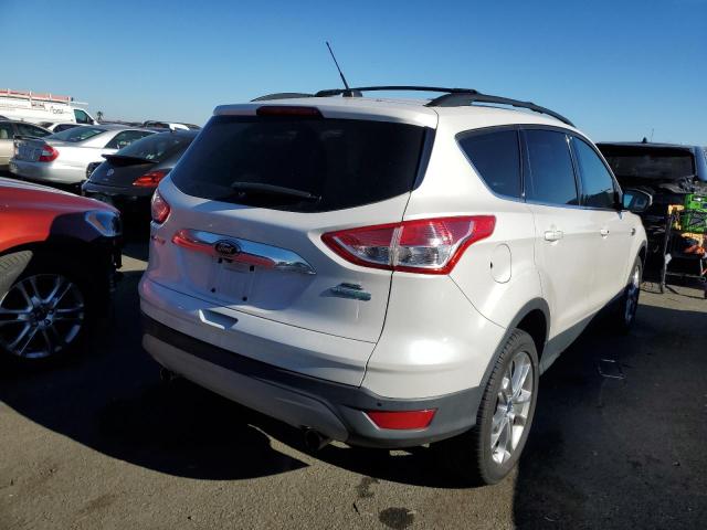 Photo 2 VIN: 1FMCU0H96DUB45316 - FORD ESCAPE 