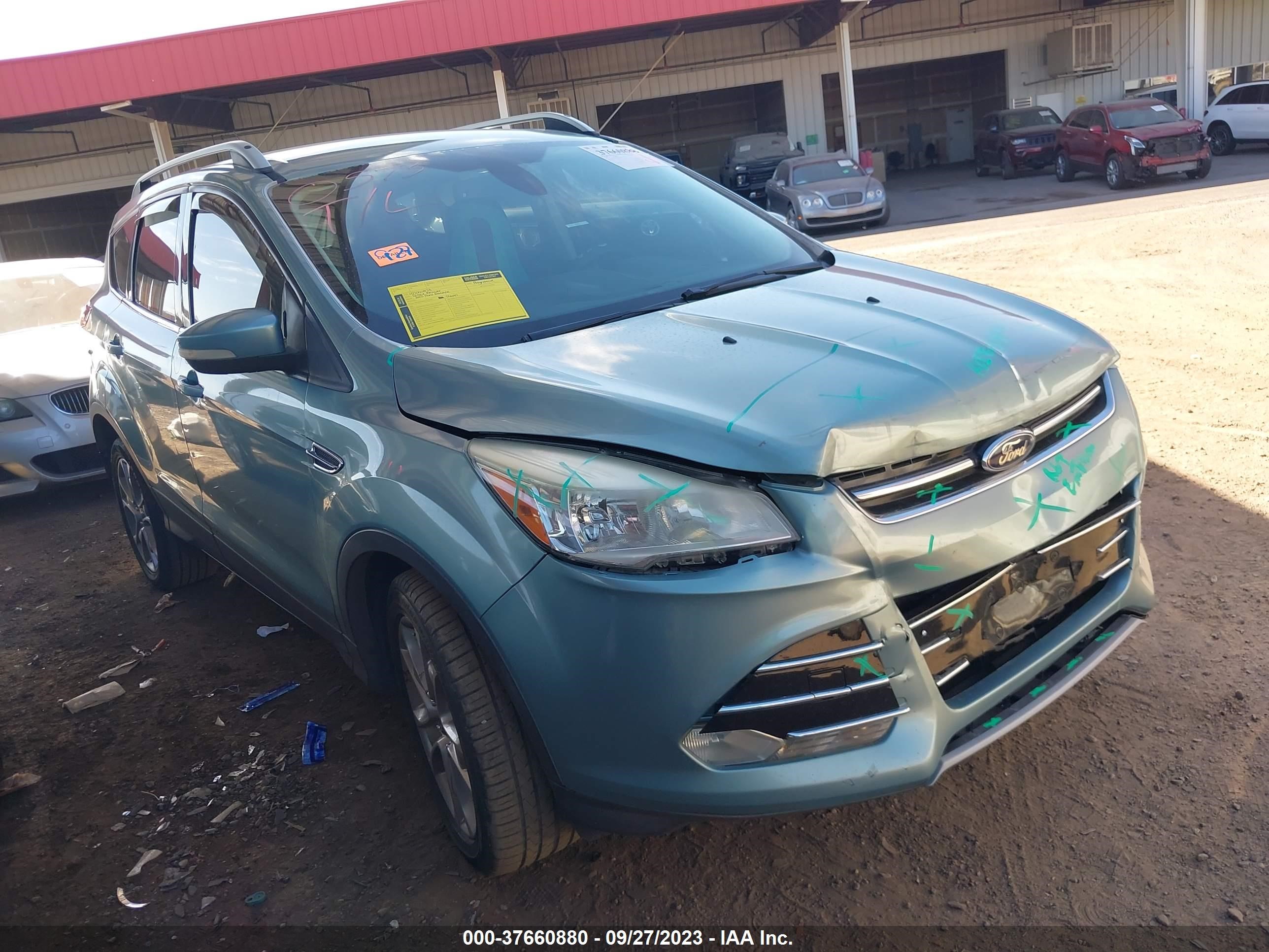 Photo 0 VIN: 1FMCU0H96DUD56404 - FORD ESCAPE 