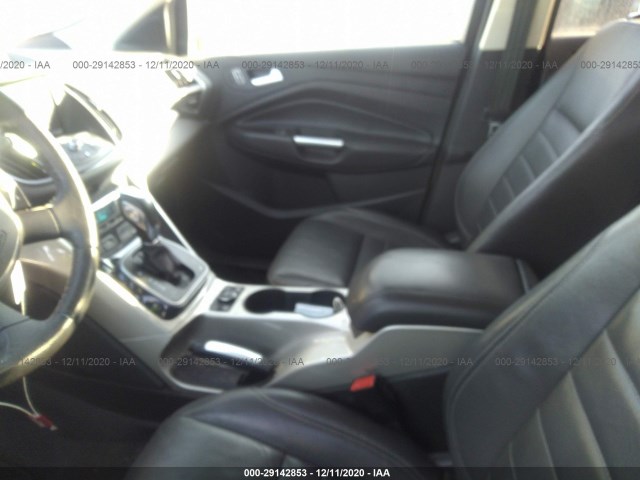 Photo 4 VIN: 1FMCU0H98DUB98051 - FORD ESCAPE 