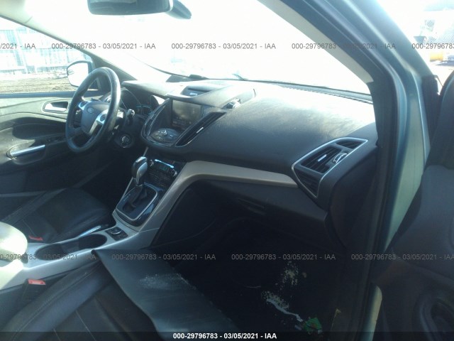 Photo 4 VIN: 1FMCU0H99DUD56400 - FORD ESCAPE 