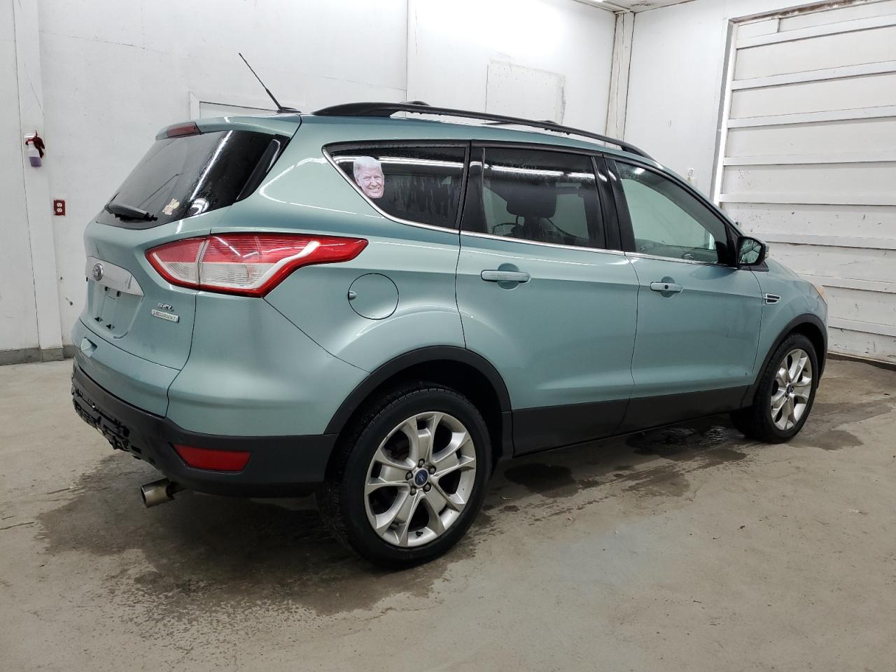 Photo 2 VIN: 1FMCU0H9XDUA99196 - FORD ESCAPE 