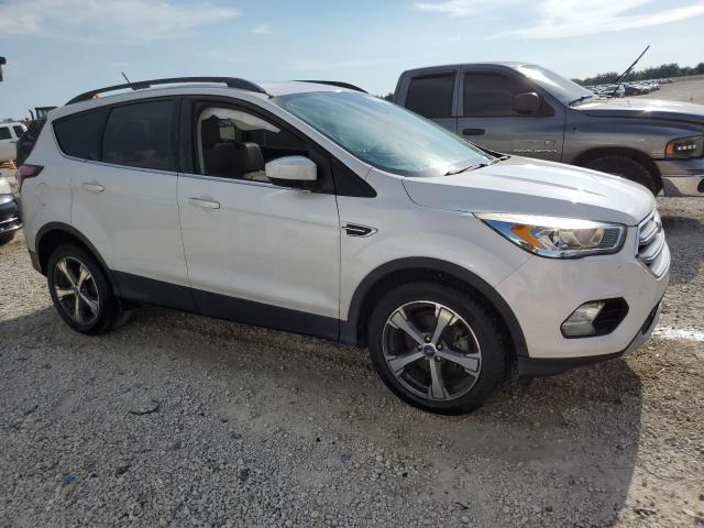 Photo 3 VIN: 1FMCU0HD0JUA52114 - FORD ESCAPE SEL 