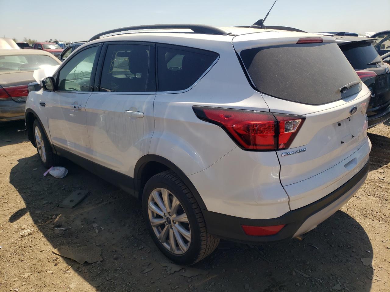 Photo 1 VIN: 1FMCU0HD0KUA50963 - FORD ESCAPE 