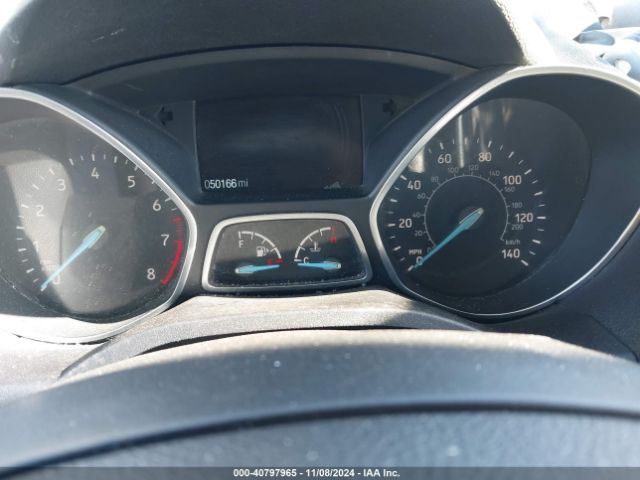 Photo 6 VIN: 1FMCU0HD1KUB62039 - FORD ESCAPE 