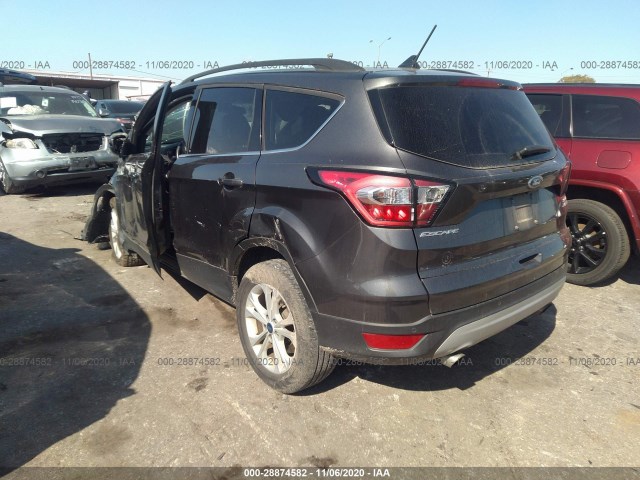 Photo 2 VIN: 1FMCU0HD2JUA22449 - FORD ESCAPE 