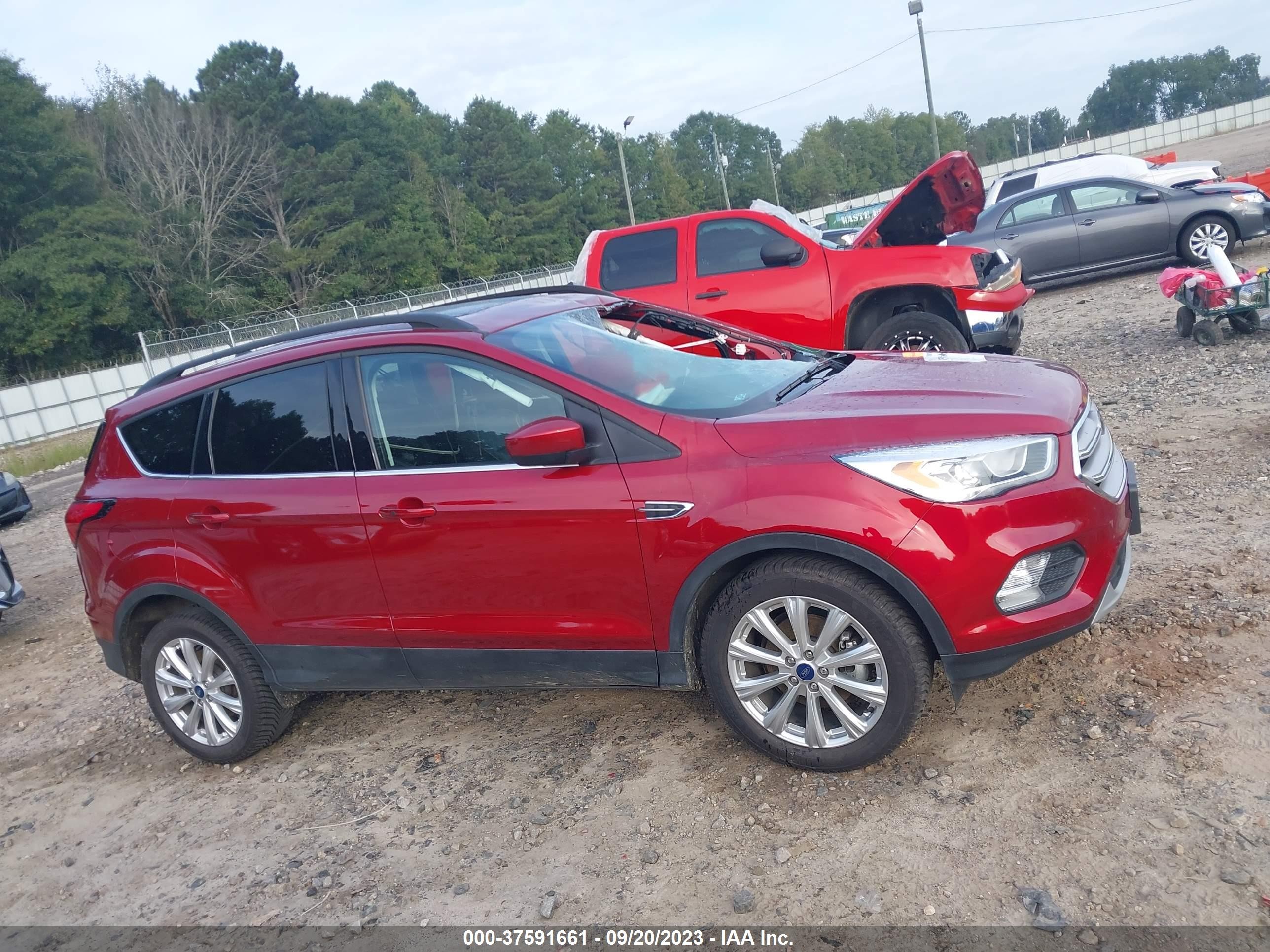 Photo 12 VIN: 1FMCU0HD2KUA74505 - FORD ESCAPE 