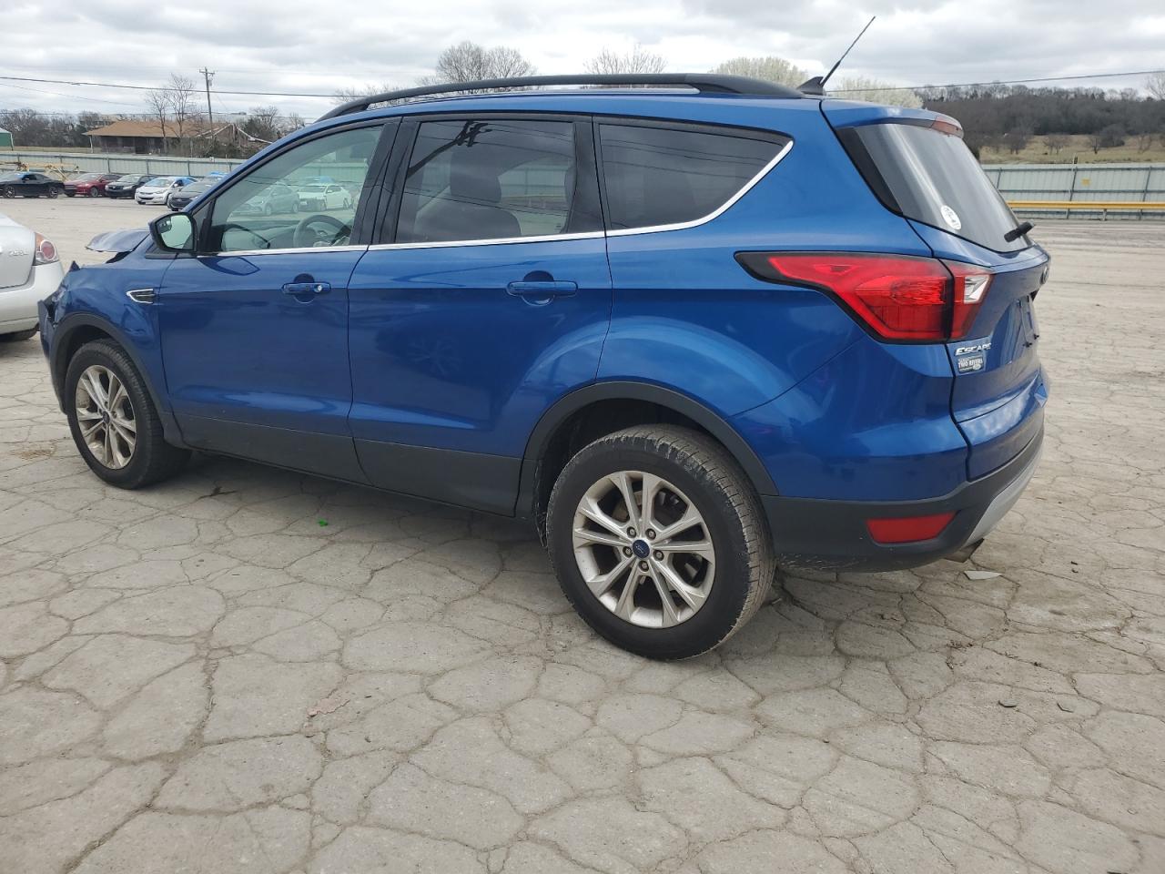 Photo 1 VIN: 1FMCU0HD2KUA88940 - FORD ESCAPE 