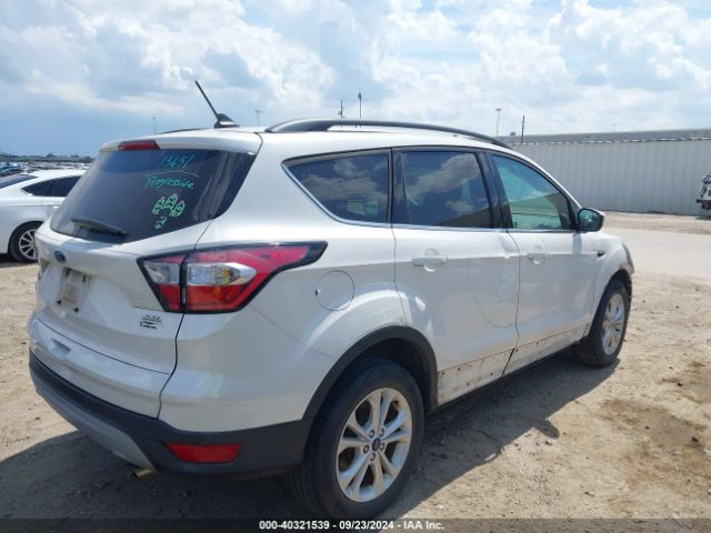 Photo 3 VIN: 1FMCU0HD3JUA71336 - FORD ESCAPE 