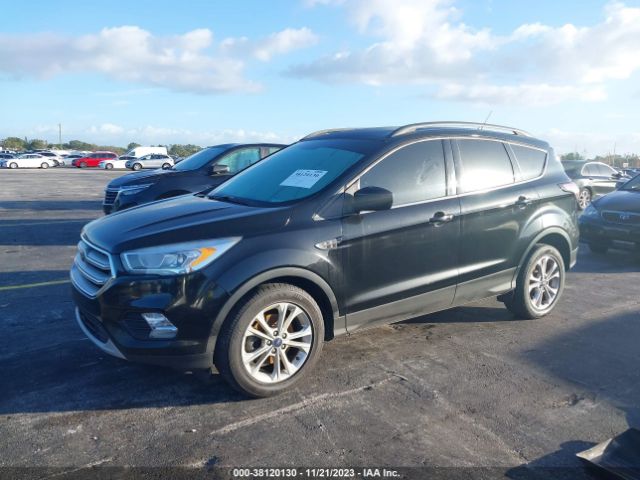 Photo 1 VIN: 1FMCU0HD3JUC12566 - FORD ESCAPE 