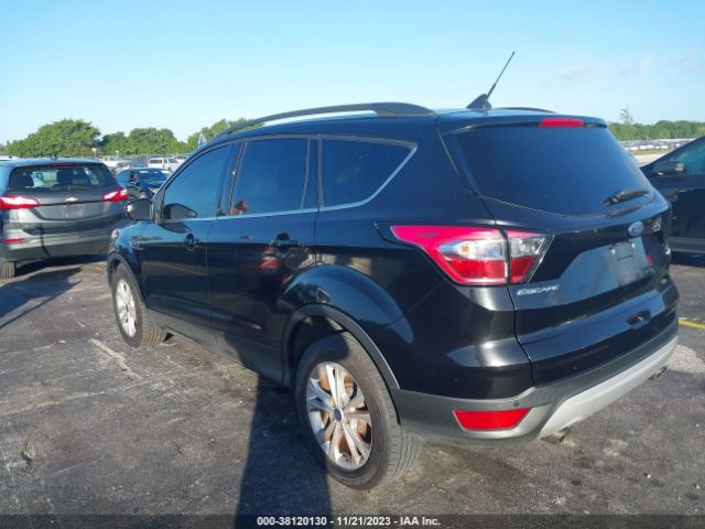 Photo 2 VIN: 1FMCU0HD3JUC12566 - FORD ESCAPE 