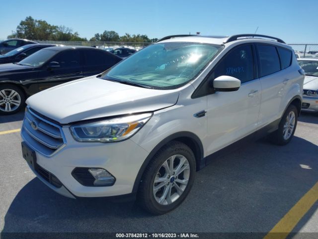 Photo 1 VIN: 1FMCU0HD3JUC34356 - FORD ESCAPE 