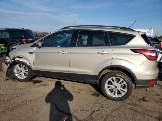 Photo 1 VIN: 1FMCU0HD3JUD02641 - FORD ESCAPE 