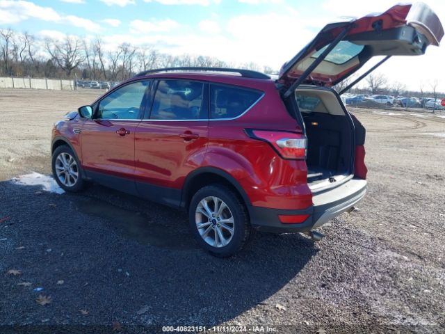 Photo 2 VIN: 1FMCU0HD3JUD16832 - FORD ESCAPE 