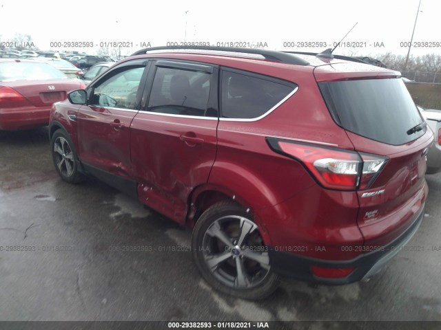 Photo 2 VIN: 1FMCU0HD4JUC32812 - FORD ESCAPE 