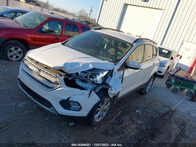 Photo 1 VIN: 1FMCU0HD4KUA58757 - FORD ESCAPE 