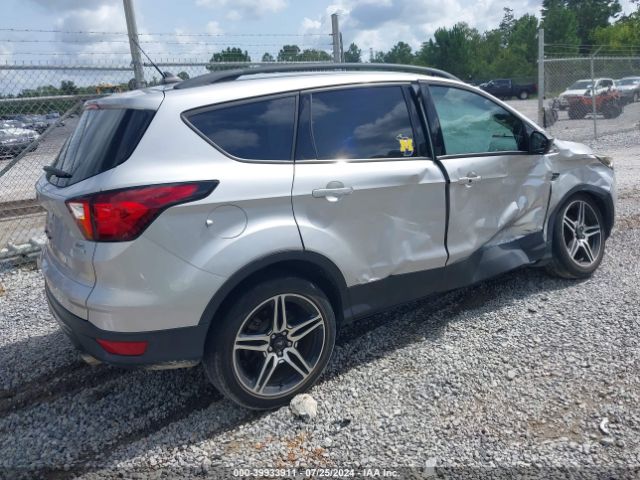 Photo 3 VIN: 1FMCU0HD5KUA01838 - FORD ESCAPE 