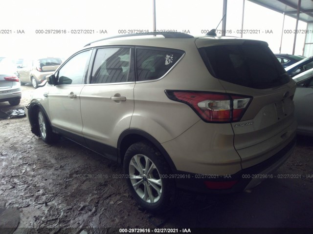 Photo 2 VIN: 1FMCU0HD6JUA53946 - FORD ESCAPE 