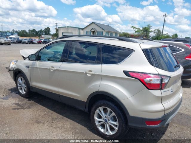 Photo 2 VIN: 1FMCU0HD6JUC31533 - FORD ESCAPE 