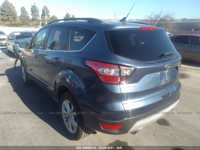 Photo 2 VIN: 1FMCU0HD6JUC70963 - FORD ESCAPE 