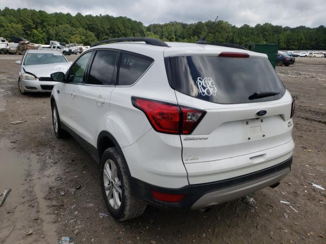 Photo 2 VIN: 1FMCU0HD6KUB10910 - FORD ESCAPE 