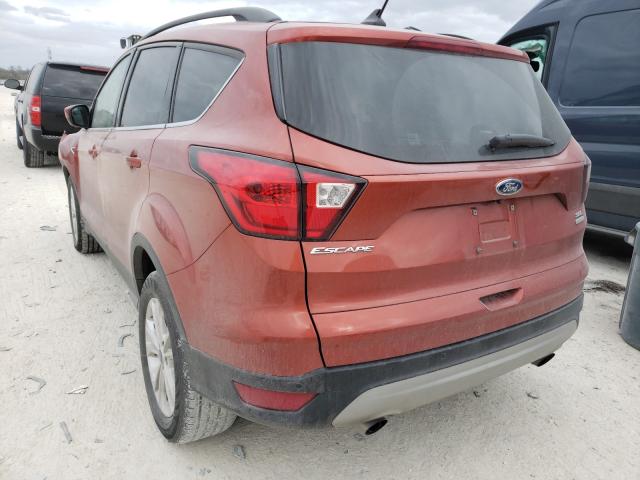 Photo 2 VIN: 1FMCU0HD6KUB82612 - FORD ESCAPE 