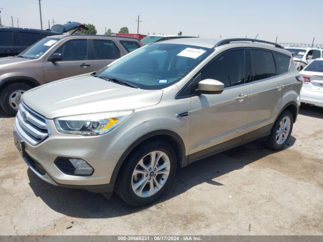 Photo 1 VIN: 1FMCU0HD7JUA53731 - FORD ESCAPE 