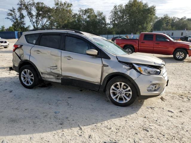 Photo 3 VIN: 1FMCU0HD7JUD26361 - FORD ESCAPE 