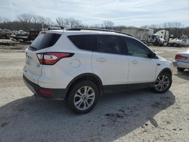 Photo 2 VIN: 1FMCU0HD8JUA71736 - FORD ESCAPE 